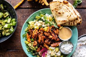 chicken tzatziki bowl